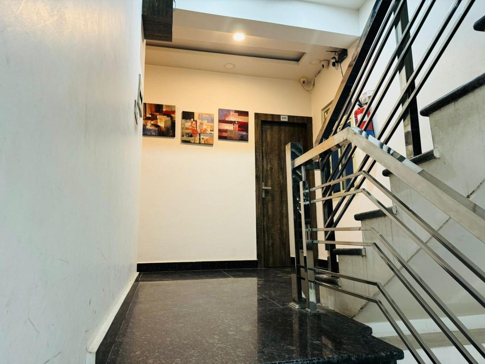 Hotel Pearl Inn Rudrapur Extérieur photo