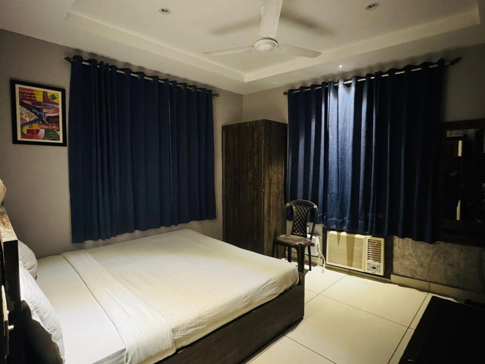 Hotel Pearl Inn Rudrapur Extérieur photo