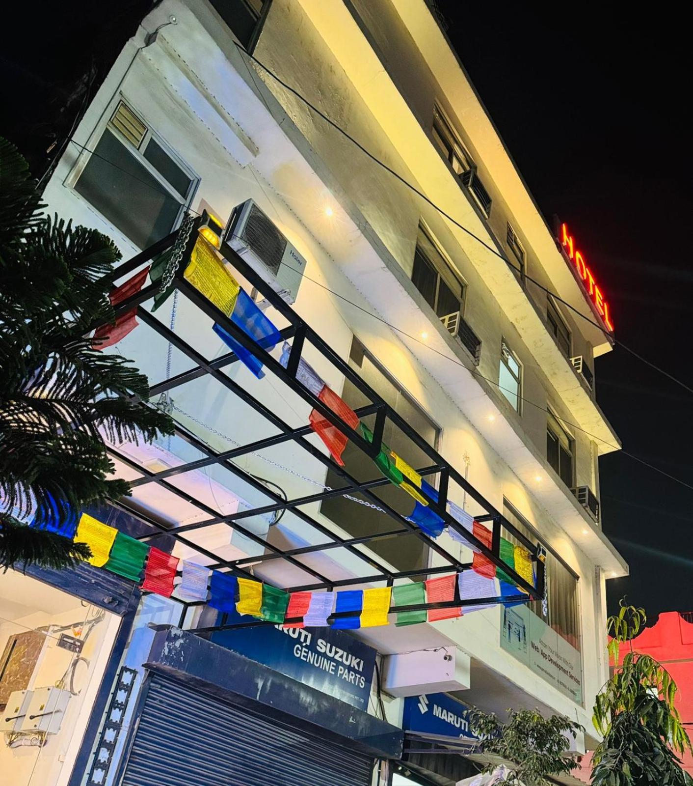 Hotel Pearl Inn Rudrapur Extérieur photo
